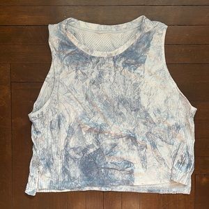 lululemon 🍋 train to be tank - shibori